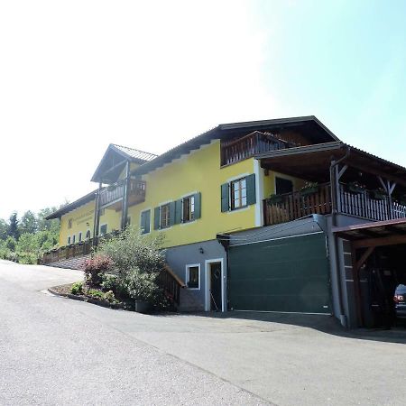 Gaestezimmer Klopfer Sankt Johann im Saggautal エクステリア 写真