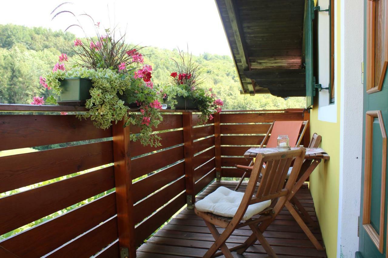 Gaestezimmer Klopfer Sankt Johann im Saggautal エクステリア 写真